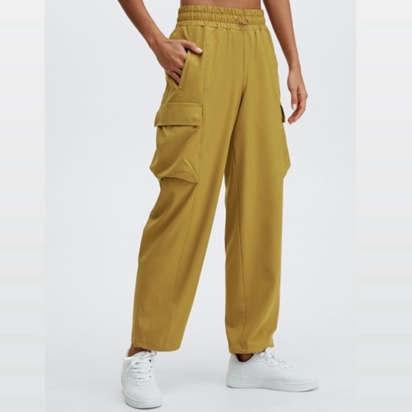 Fabletics Eleanor Cargo Track Pants - Mustard Baggy - Picture 1 of 5